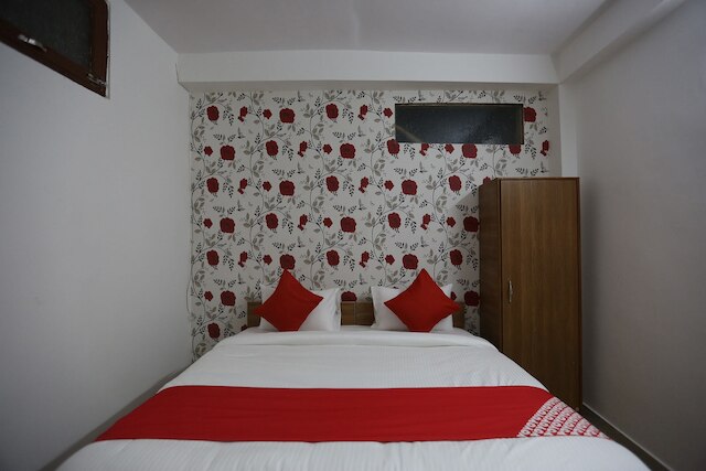 OYO 44400 リトリート イン