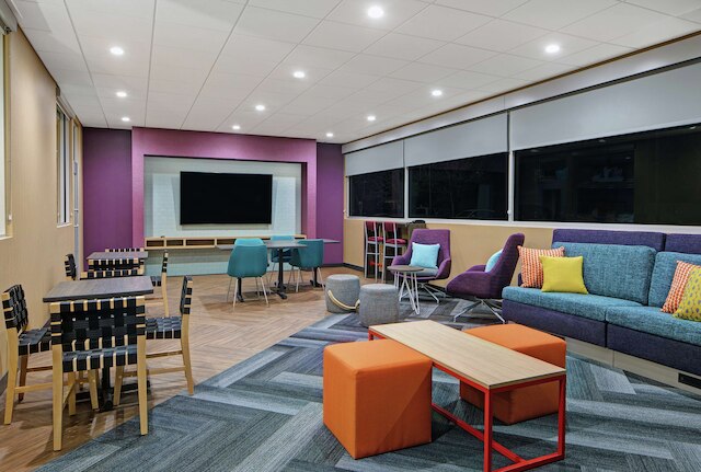 トゥルー バイ ヒルトン オースティン エアポート、テキサス