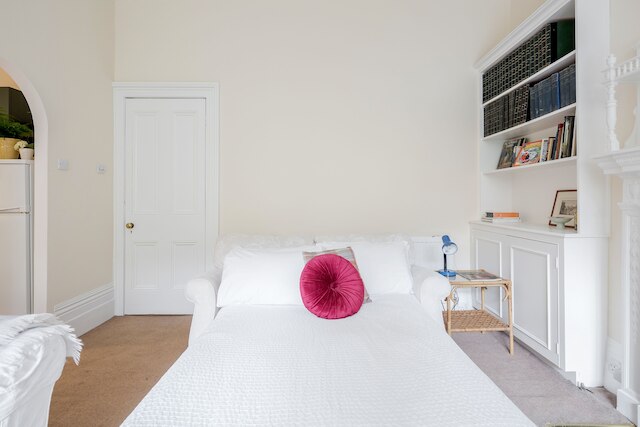 チャーミングで広々としたアパートメント、ベッドルーム 1 室