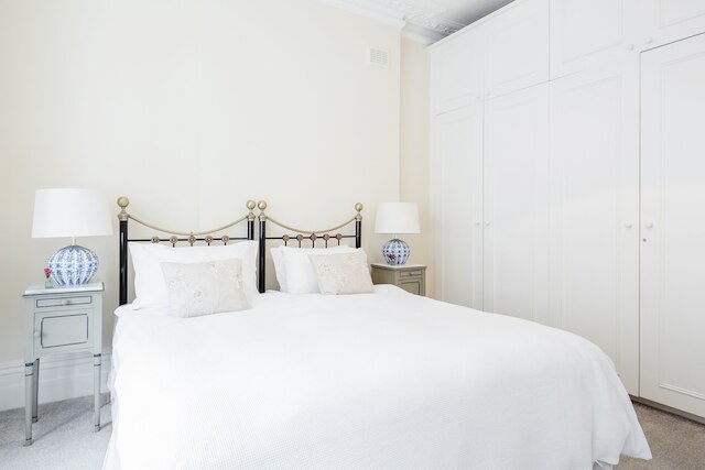 チャーミングで広々としたアパートメント、ベッドルーム 1 室