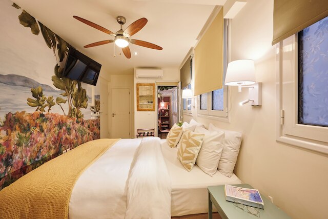 アクロポリスの近くにあるラストーニ アテネ スイーツ