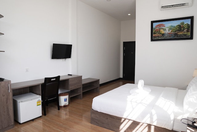 アップル ホテル スリー