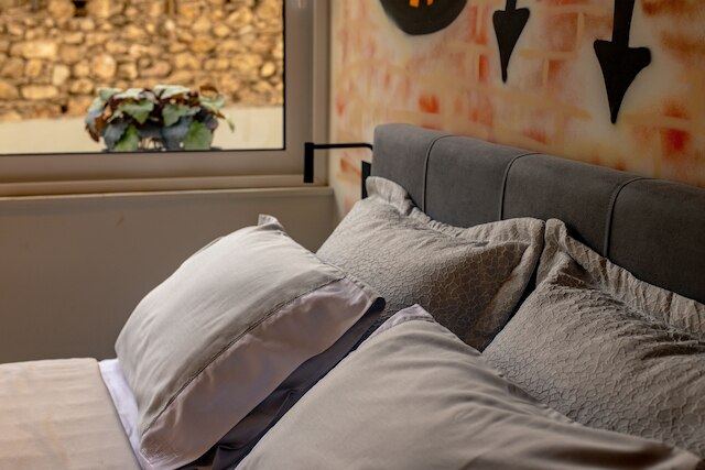 トリプル A - アギオン アナルギロン 22