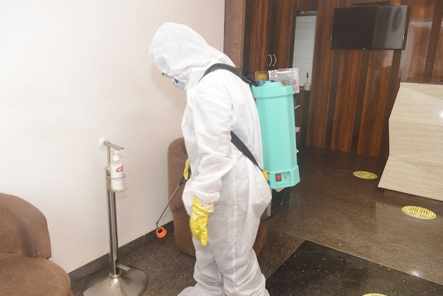 ホテル シュリーシュ コルカタ