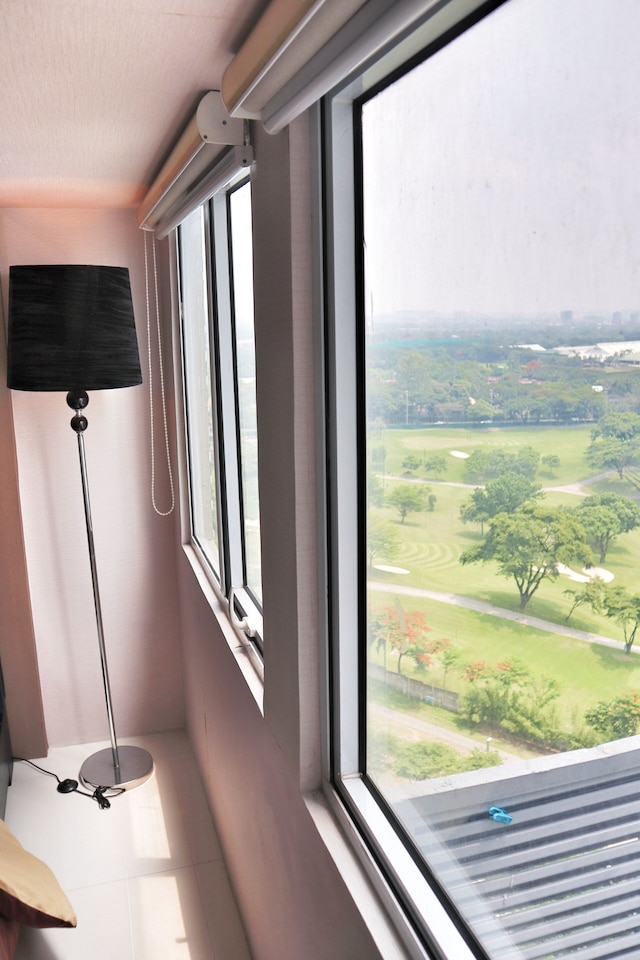 フォート ヴィクトリア BGC、Netflix、25M WiFi あり