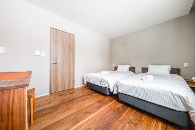 グラビティ by ザ・ハクバ・コレクション