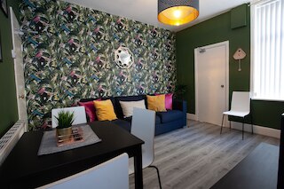 サルフォード ハウス