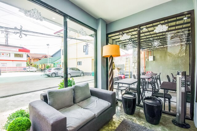 スーパーOYO 495 ポケットホテル