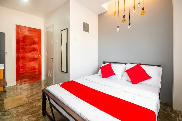 スーパーOYO 495 ポケットホテル