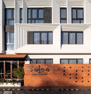 サレー ブティック ホテル