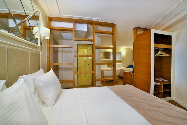 ソリッソ ホテル デュ