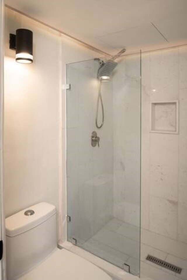 CHIC- 素晴らしいビーチにある改装したてのベッドルーム 1 室