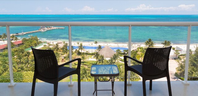 マレアビーチフロント、ベッドルーム 2 室 - 素晴らしいオーシャン ビュー