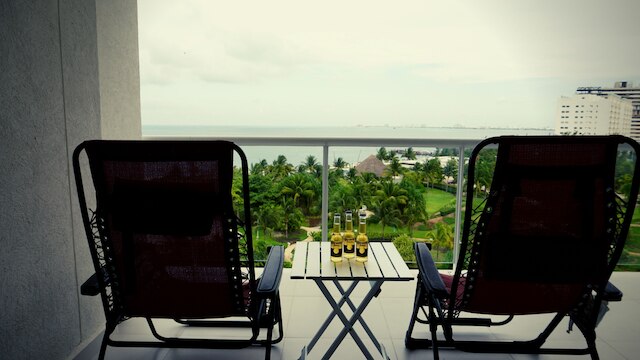 カリブ ビーチフロント、ベッドルーム 2 室 - 素晴らしいオーシャン ビュー