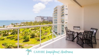 カリブ ビーチフロント、ベッドルーム 2 室 - 素晴らしいオーシャン ビュー