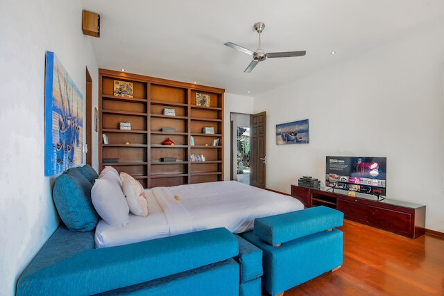 ヴィラ バリ ブルー