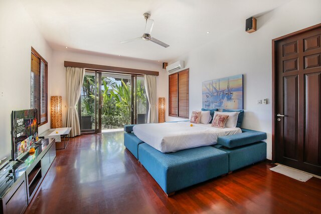 ヴィラ バリ ブルー