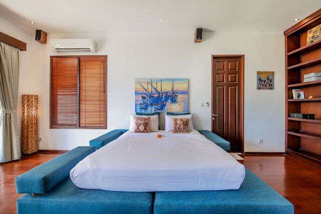 ヴィラ バリ ブルー