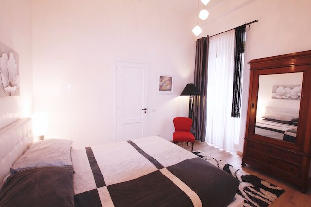 ルドヴィージ デコ