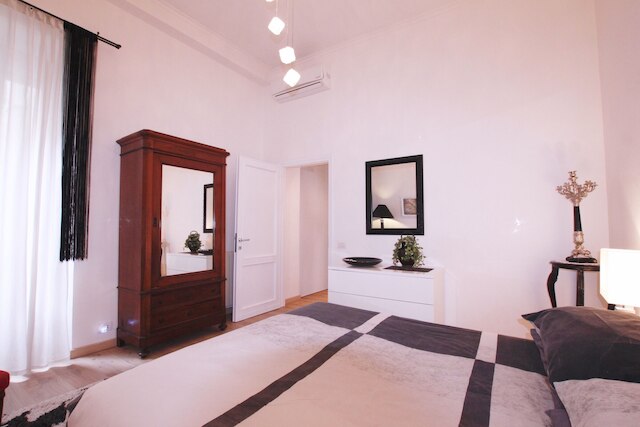 ルドヴィージ デコ