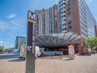 ナショナル アット ボールストン プレイス