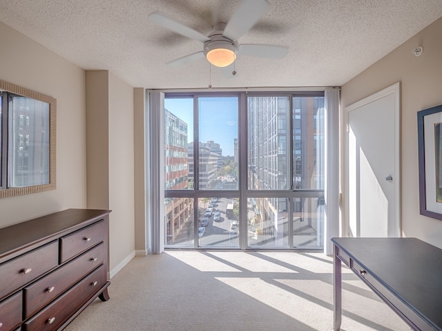 ナショナル アット コートハウス