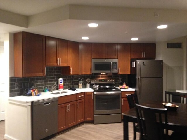 ナショナル アット バージニア スクエア