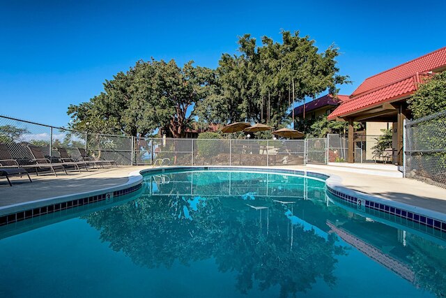 コナ マンションズ No.C229