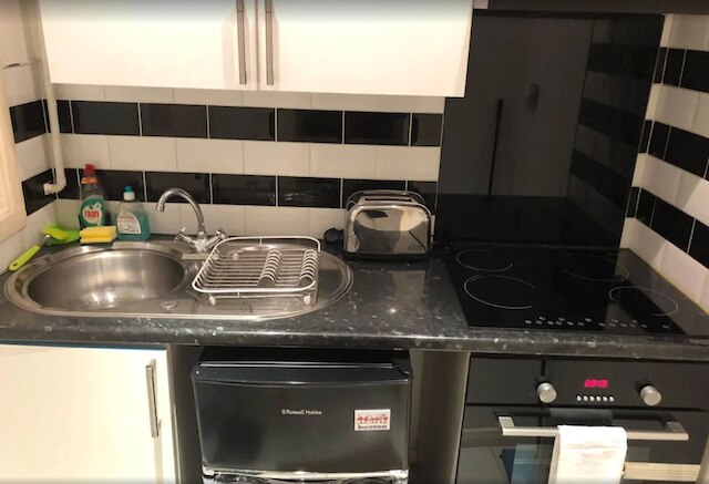 居心地の良いスタジオ フラット、セントラル ロンドン