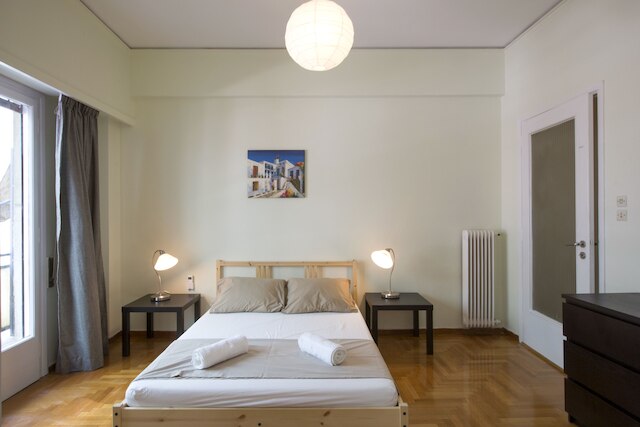 アテニアン クール