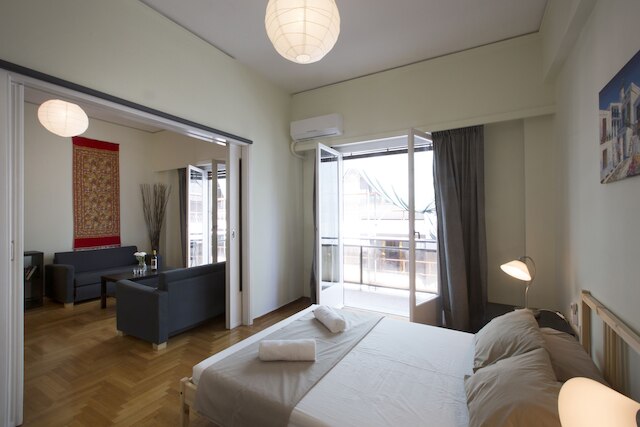 アテニアン クール