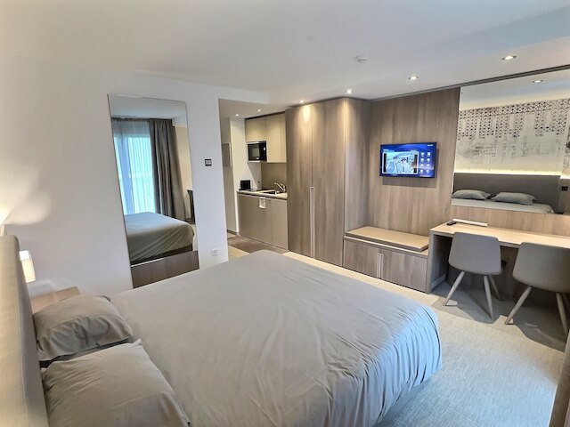 アッティカ レジデンス