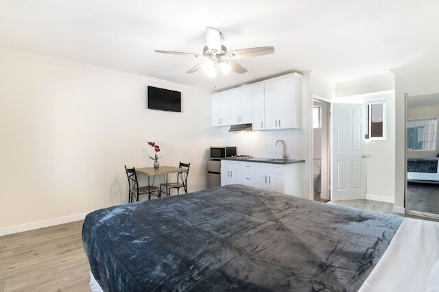 LA ロイヤル バイキング アパートメンツ