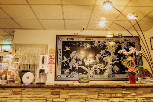 シー リャン ホテル (世良商務旅館)