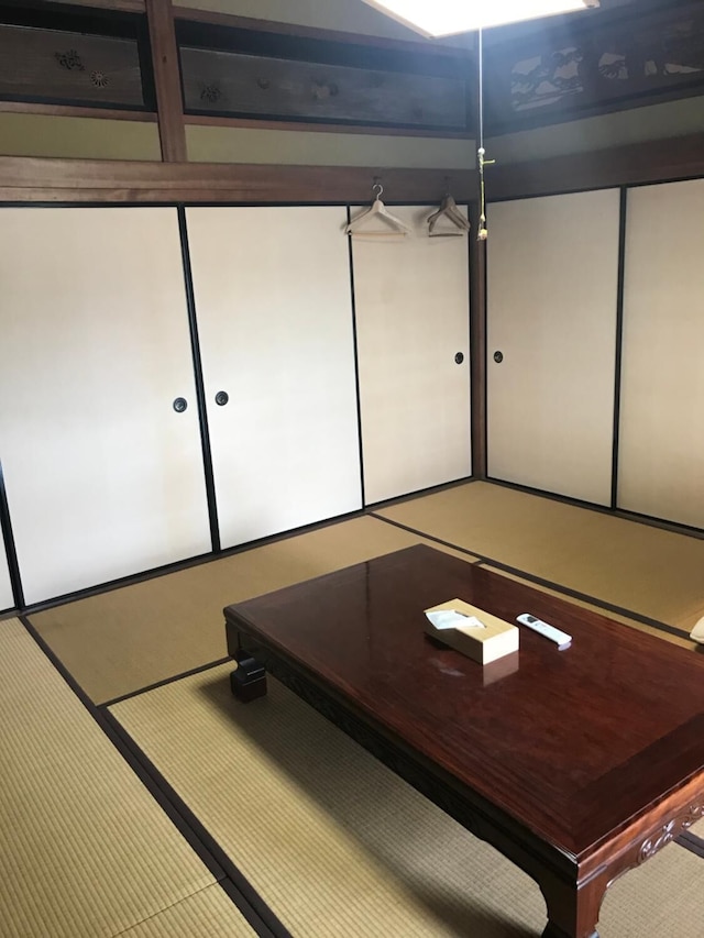 ゲストハウス & バー ダイヤモンドヘッド