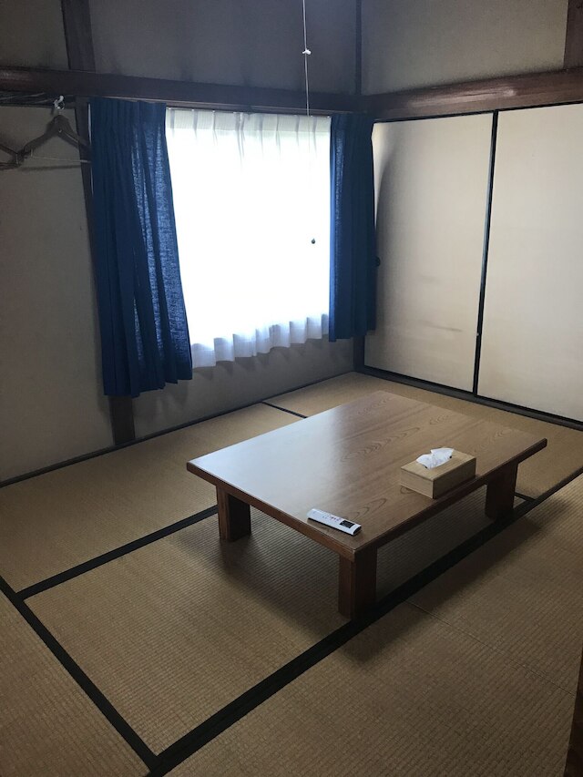 ゲストハウス & バー ダイヤモンドヘッド