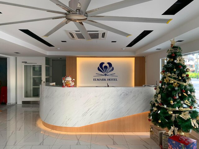 エルマーク ホテル マラッカ