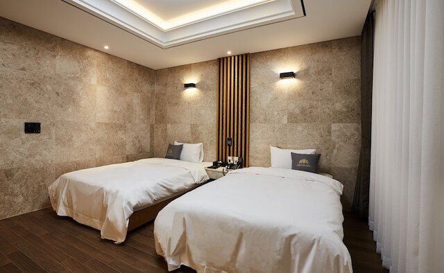 ノーブル ステイ ホテル