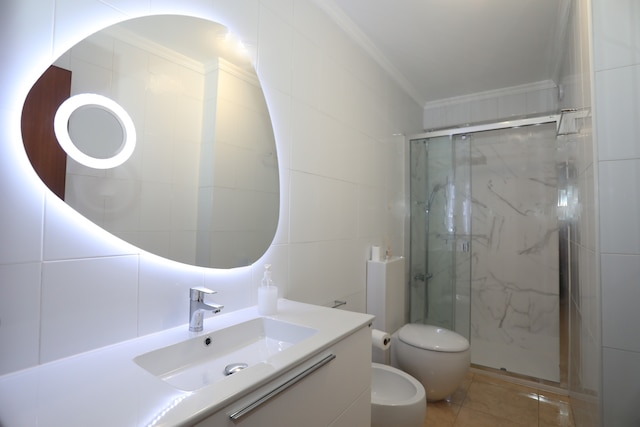 イリス ダウンタウン アパートメント