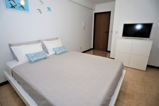 イリス ダウンタウン アパートメント