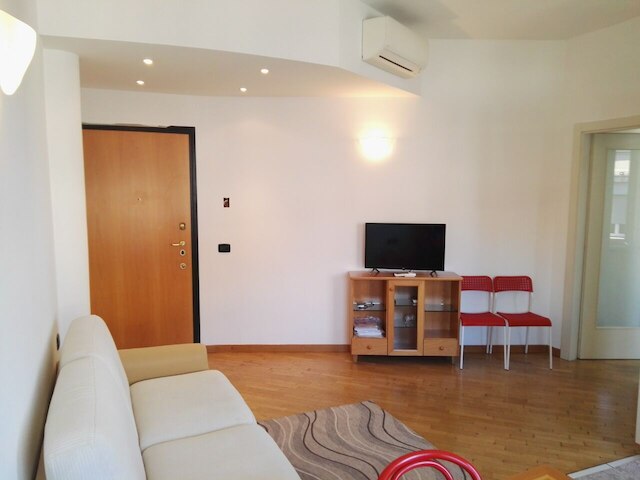 ドゥオモ 4 アパートメント