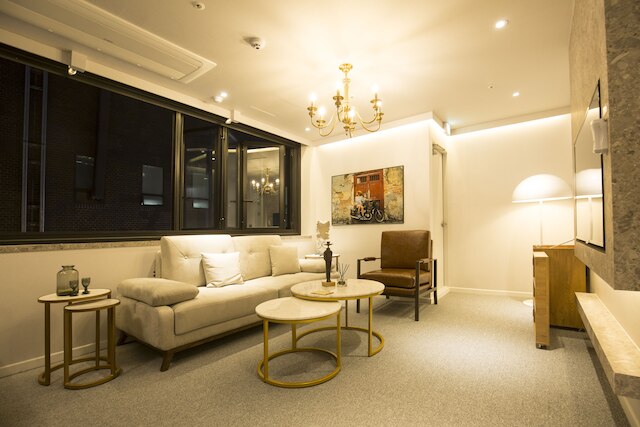 UH スイート ザ チョンノ