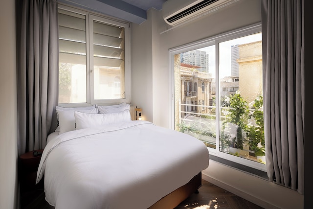 モノクローム・ロスチャイルド - ロギン・テルアビブ・スマートホテル