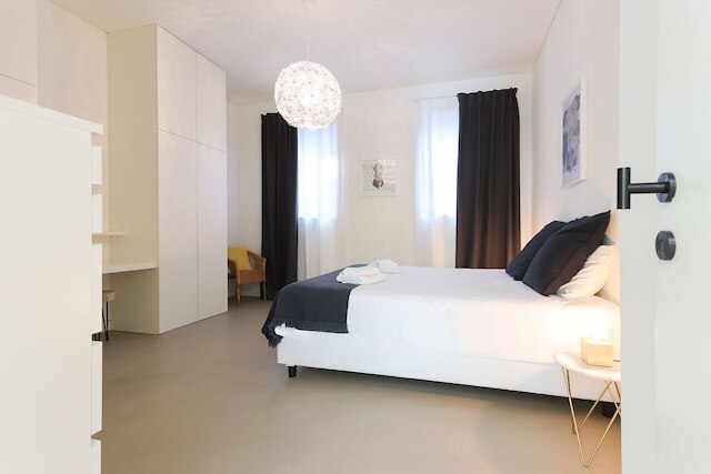 アベニダ プレミアム バイ ホーミング