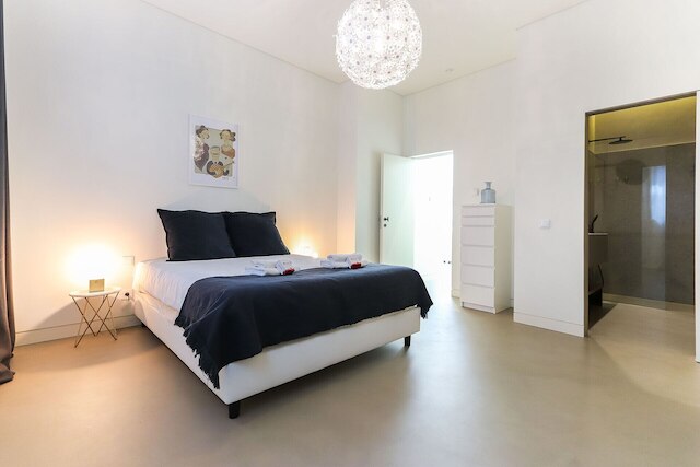 アベニダ プレミアム バイ ホーミング