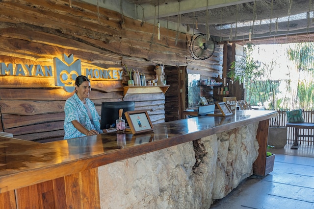 マヤン モンキー イスラ ムヘーレス | ソーシャル ホテル