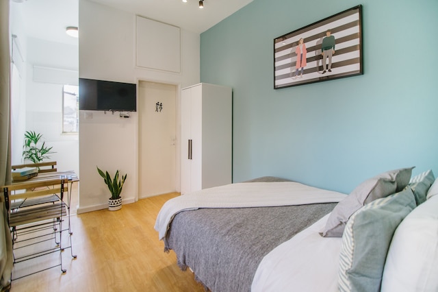 フリア マーケット スタジオズ