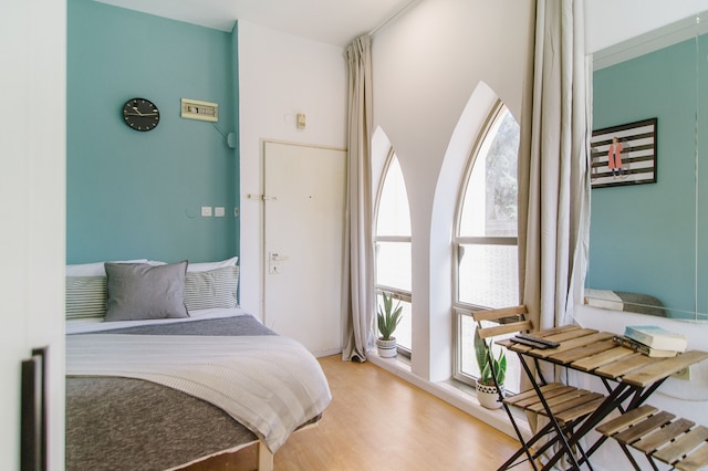 フリア マーケット スタジオズ