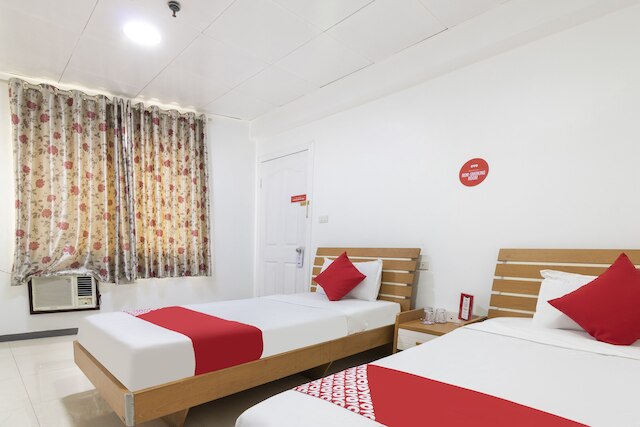 ラッキー ホテル ビノンド