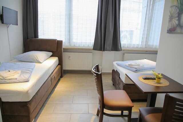 フランケン モーテル